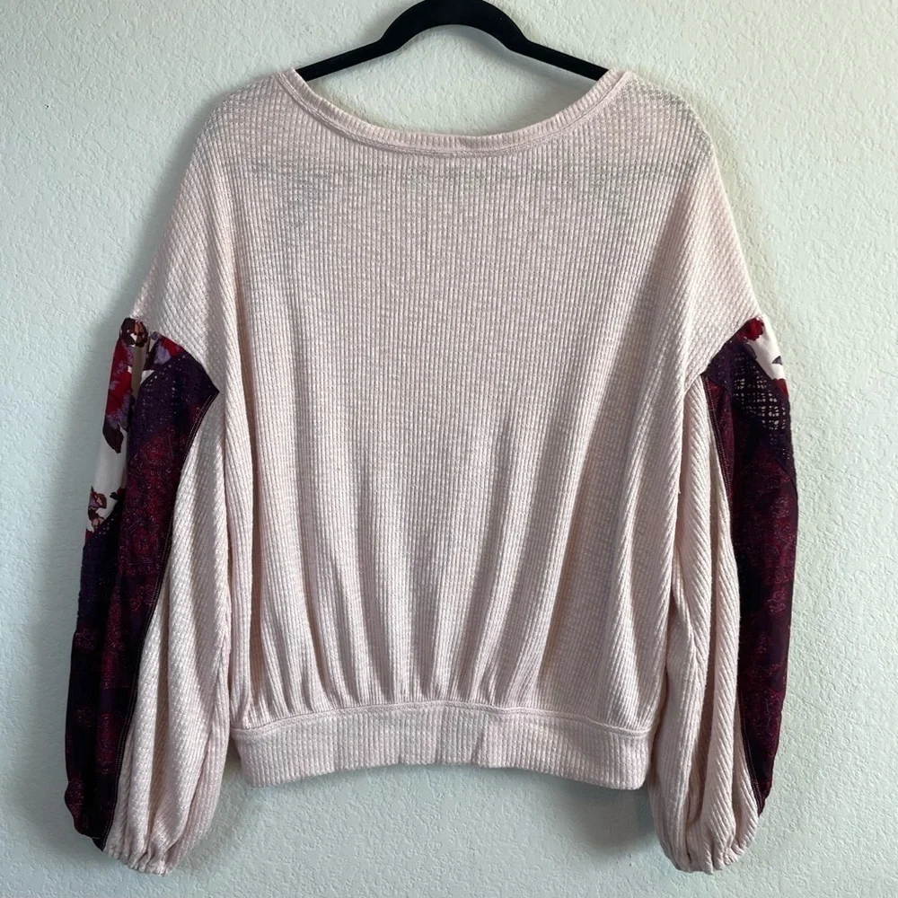Free People Pink Casual Clash Rose Balloon Sleeve Thermal Blouse Top Sz Medium